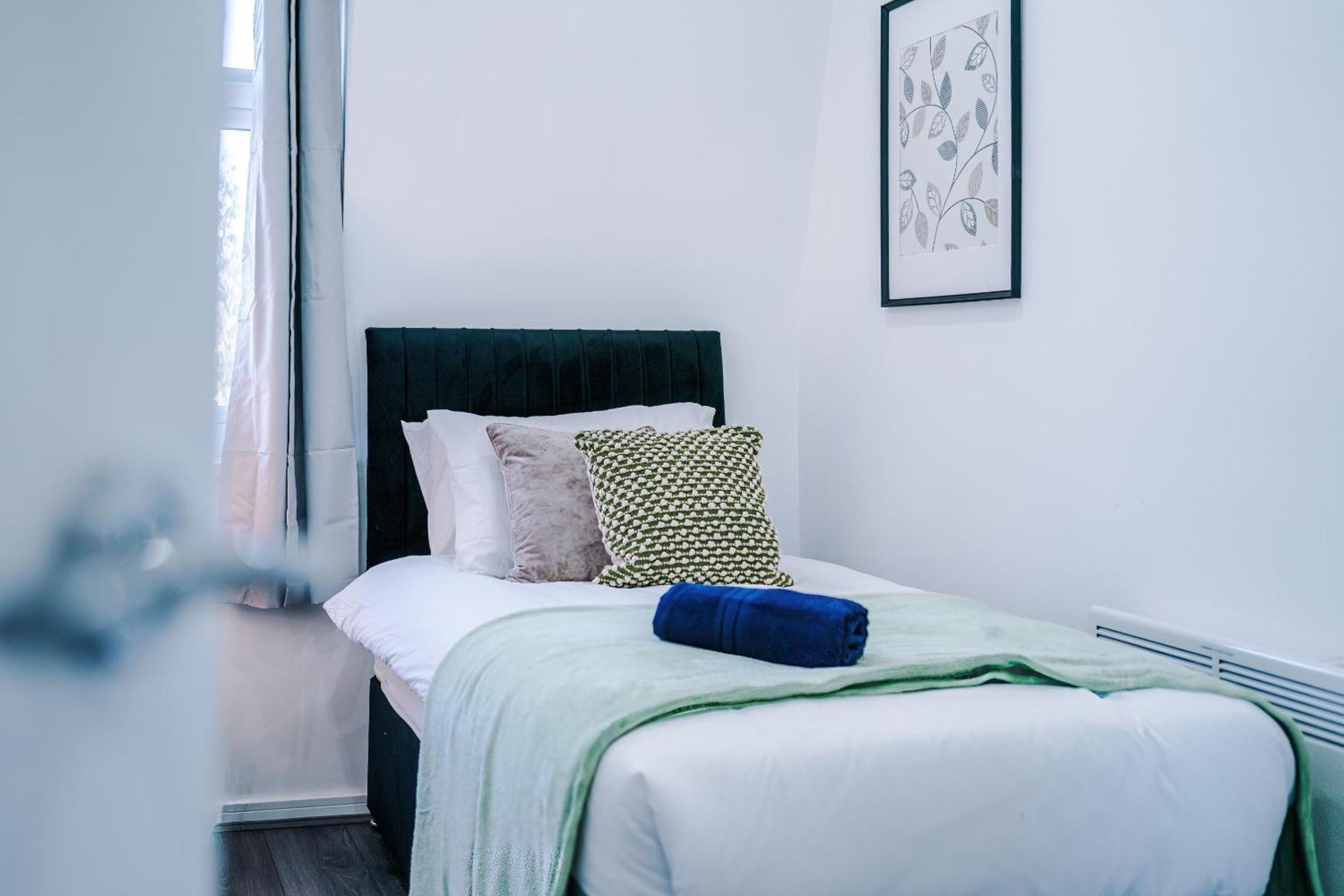 Comfort Style Brand New Selly Oaks Apartment 버밍엄 객실 사진